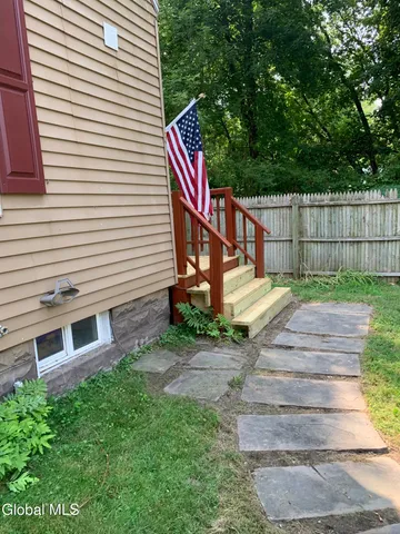 $149,900 | 3 Livingston Avenue, Scotia, NY 12302