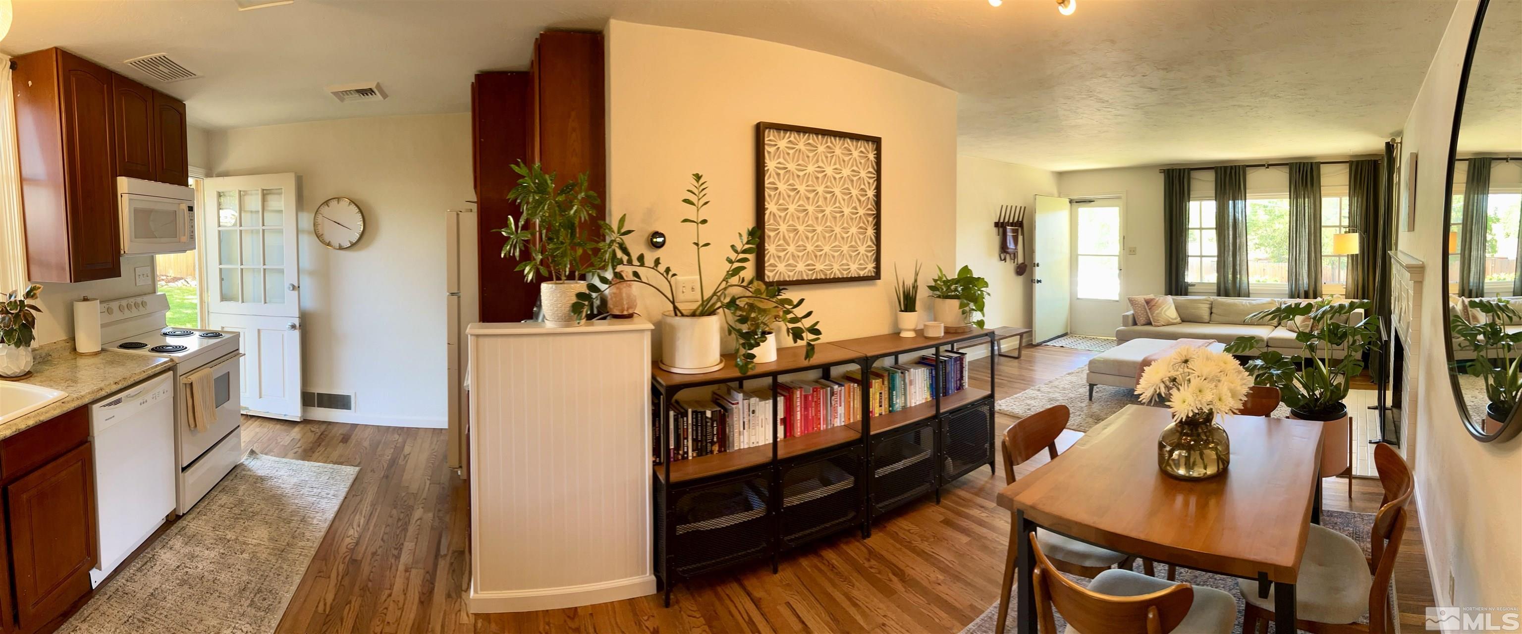 55 Hastings Drive Reno, NV 89503 - Photo 4 of 17 Photo 4