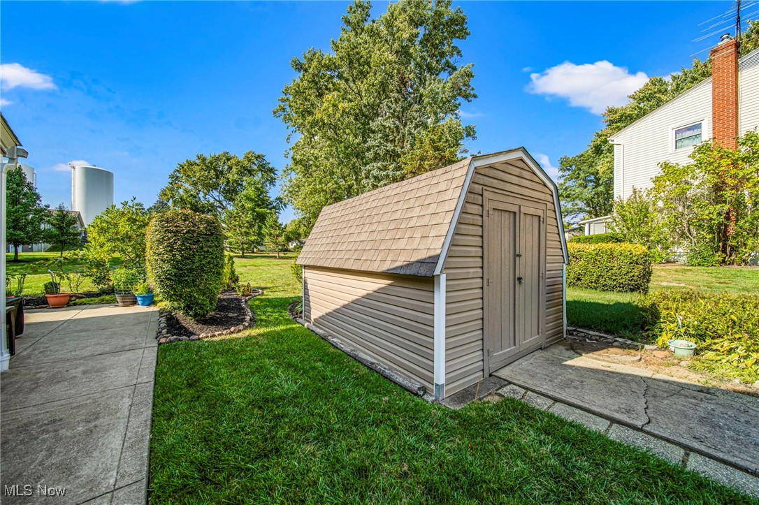 7440 Blue Ridge Drive Mentor, OH 44060 - Photo 11 of 36