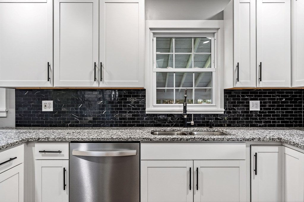 850 Driver Street Smithville, TN 37166 - Photo 10 of 42