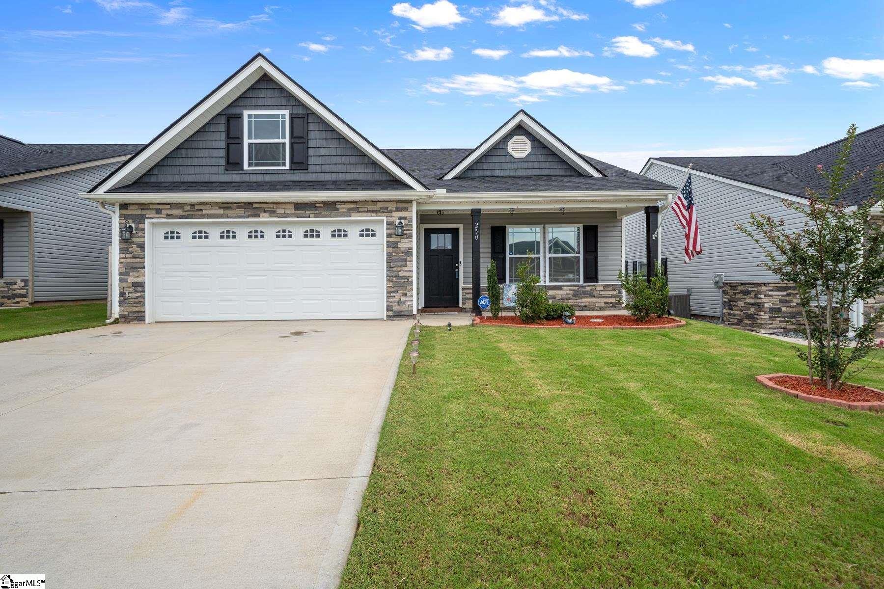250 Highland Springs Loop Inman, SC 29349 - Photo 1 of 23