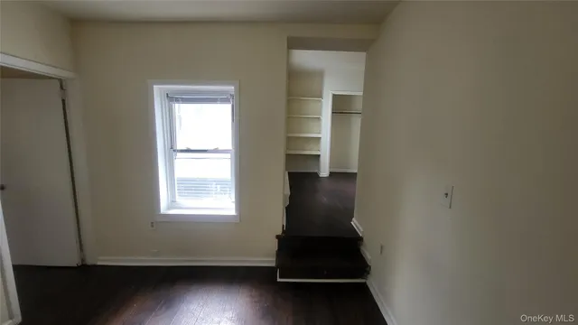 $2,000 | 67 Academy Street, Unit 3, Poughkeepsie, NY 12601