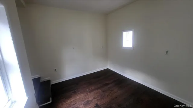 $2,000 | 67 Academy Street, Unit 3, Poughkeepsie, NY 12601