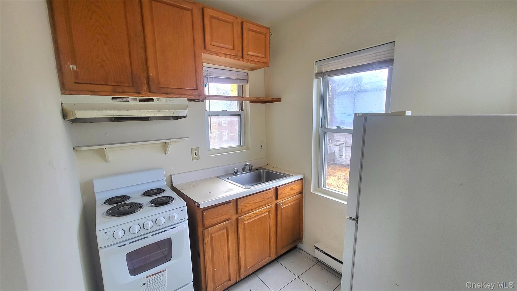 67 Academy Street, Unit 3 Poughkeepsie, NY 12601 - Photo 6 of 25 Kitchen