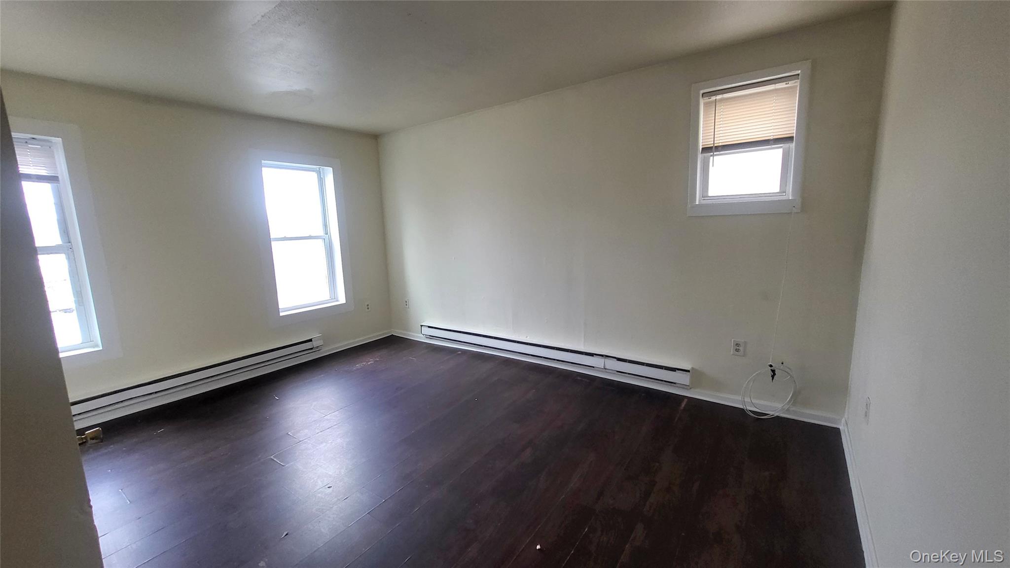 67 Academy Street, Unit 3 Poughkeepsie, NY 12601 - Photo 8 of 25 Living Room cont......