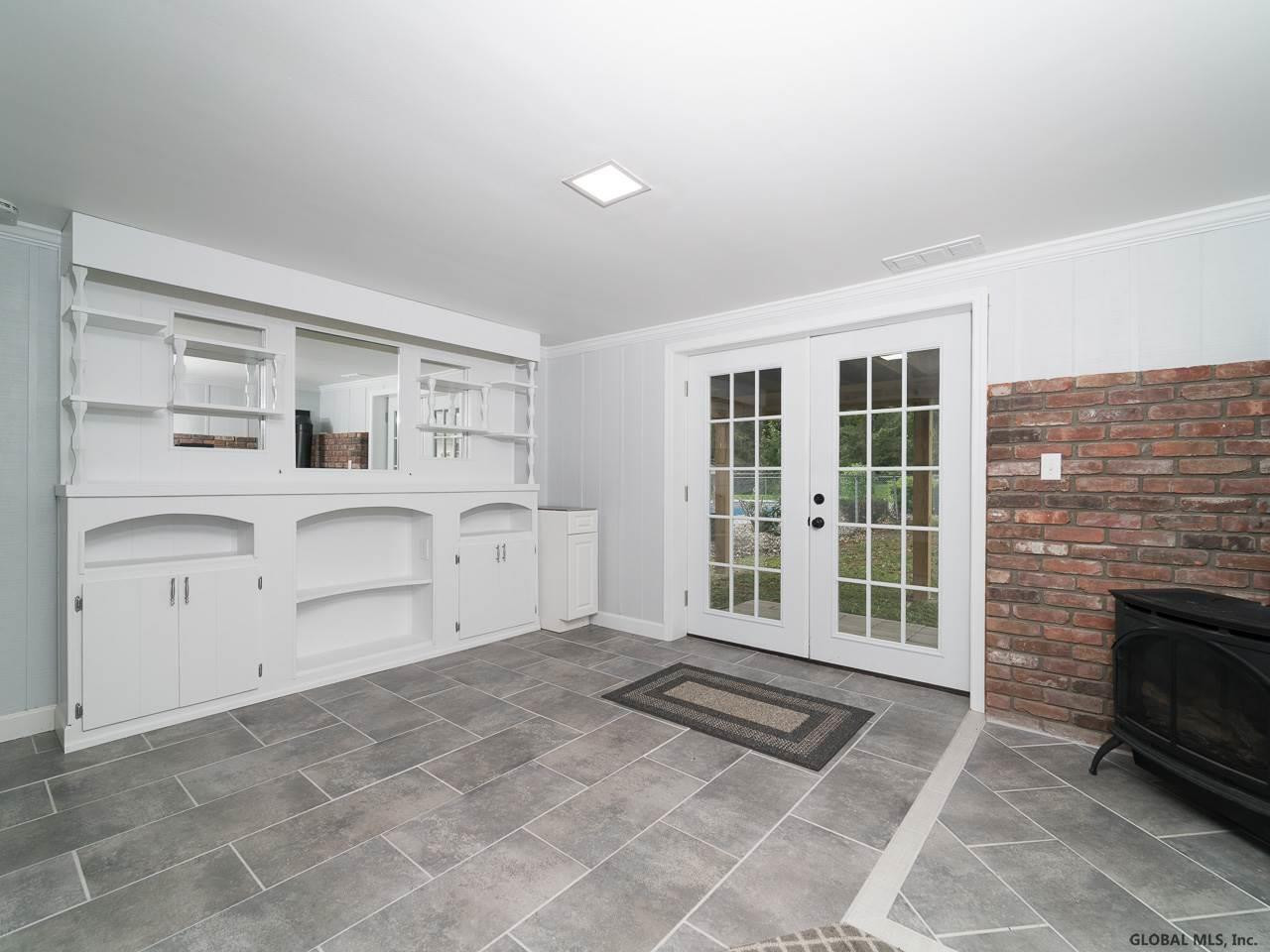 2235 Old Post Road Castleton-on-Hudson, NY 12033 - Photo 14 of 19 Photo 14