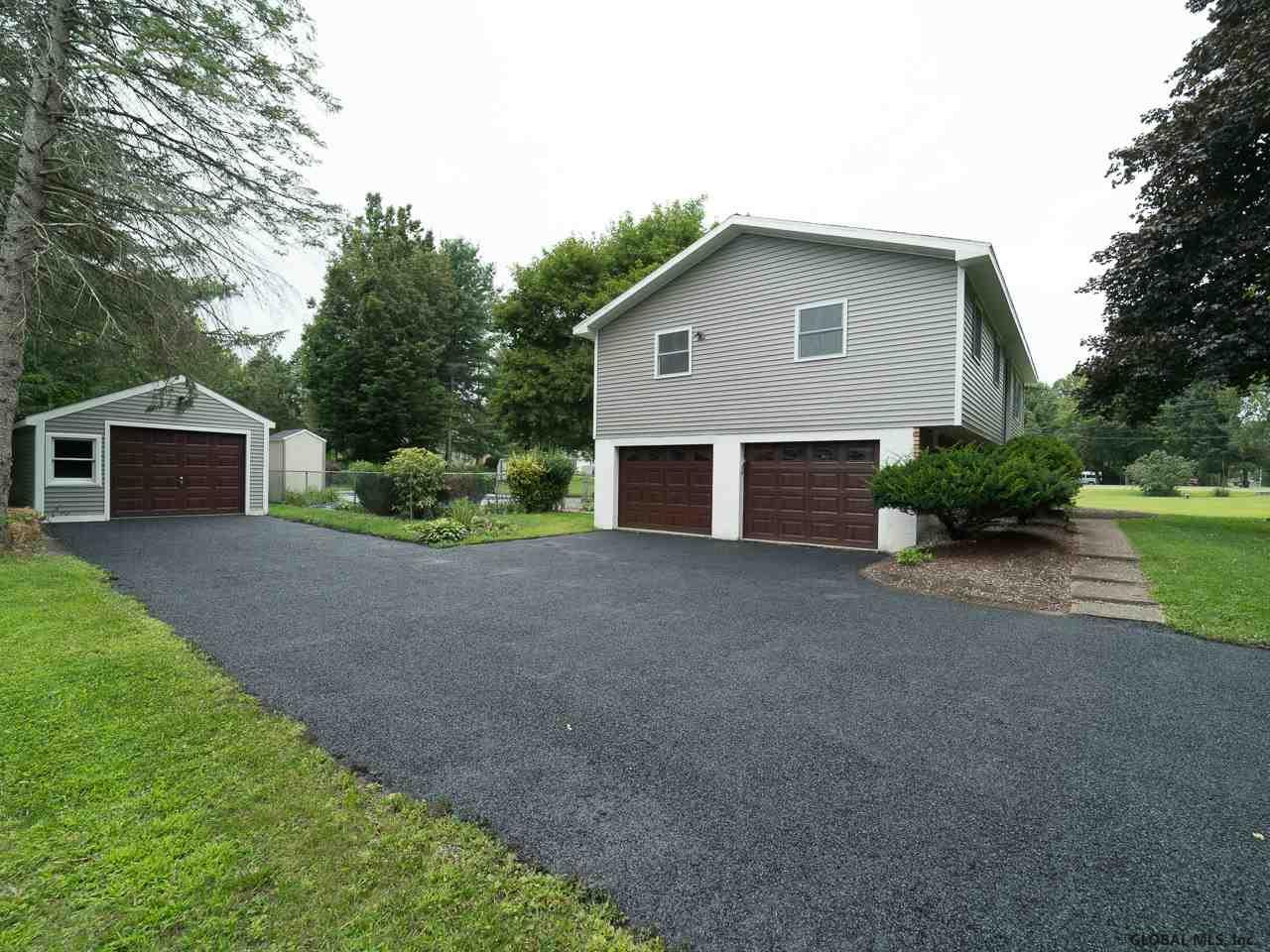 2235 Old Post Road Castleton-on-Hudson, NY 12033 - Photo 17 of 19 Photo 17