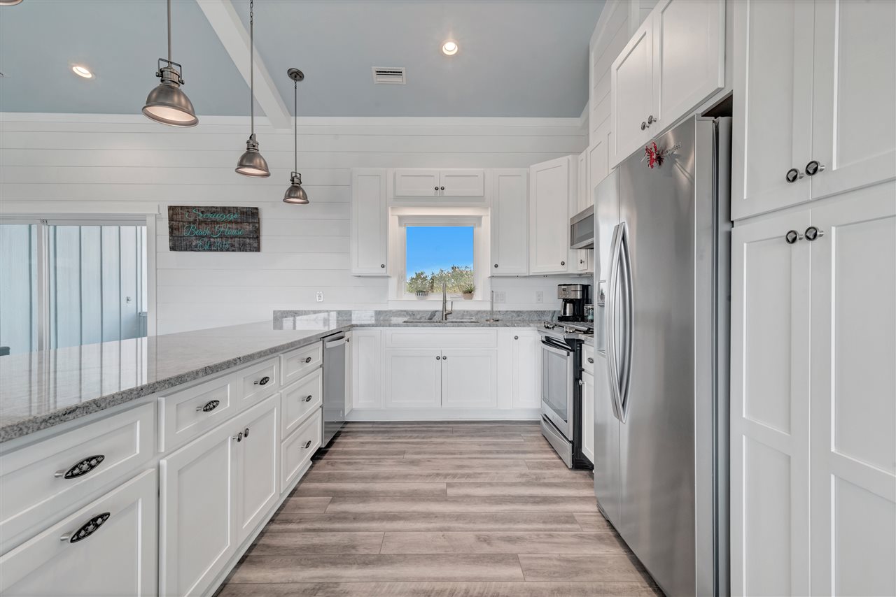 8933 Pompano Way Gulf Shores, AL 36542 - Photo 16 of 42