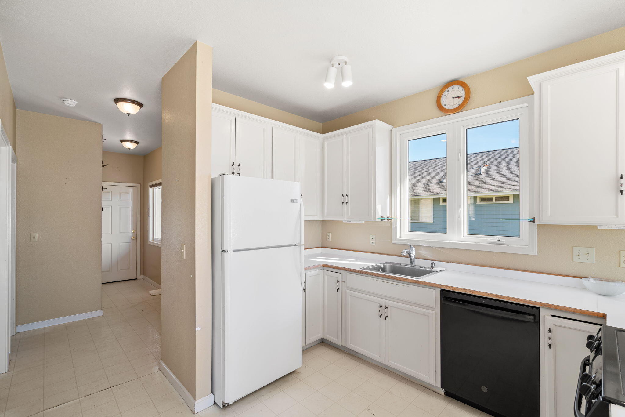 124 Sea View Road Whitethorn, CA 95589 - Photo 12 of 31 12-web-or-mls-DB100069