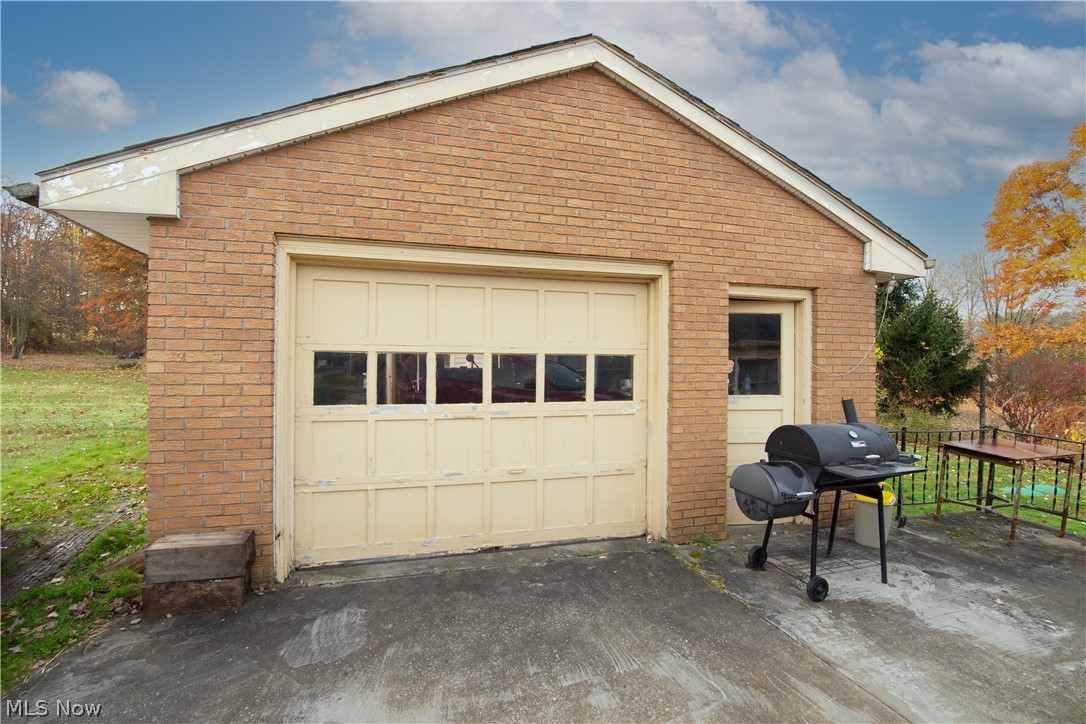 7284 Stewart Sharon Road Hubbard, OH 44425 - Photo 23 of 24