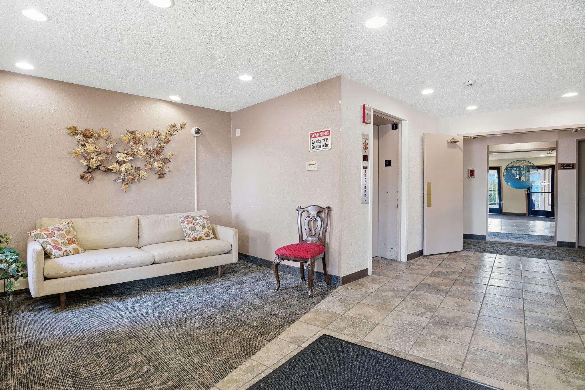 10211 Cedar Lk Road South, Unit 208 Hopkins, MN 55305 - Photo 23 of 25