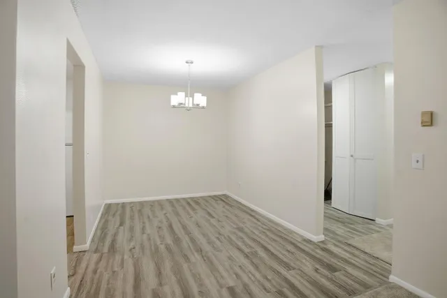 $100,000 | 10211 Cedar Lake Road, Unit 208, Minnetonka, MN 55305