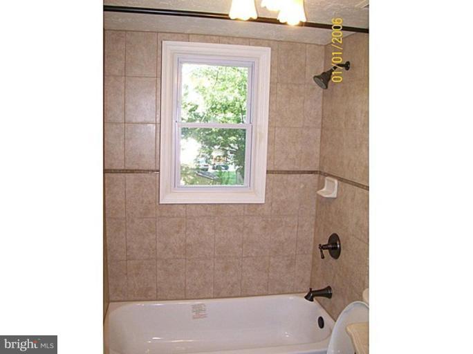 14111 Grayson Road Woodbridge, VA 22191 - Photo 11 of 24 Master Bath #2
