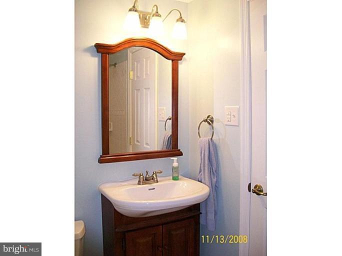 14111 Grayson Road Woodbridge, VA 22191 - Photo 13 of 24 Bath #1