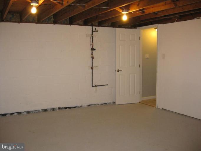14111 Grayson Road Woodbridge, VA 22191 - Photo 17 of 24 Basement #2