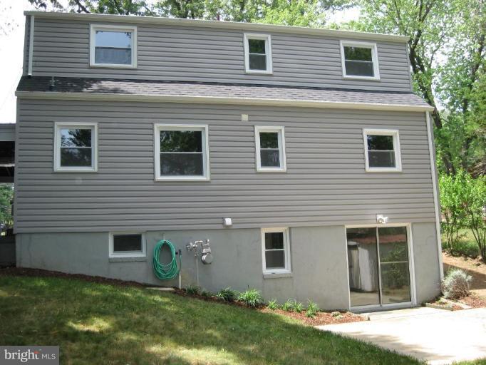 14111 Grayson Road Woodbridge, VA 22191 - Photo 20 of 24 Exterior #4