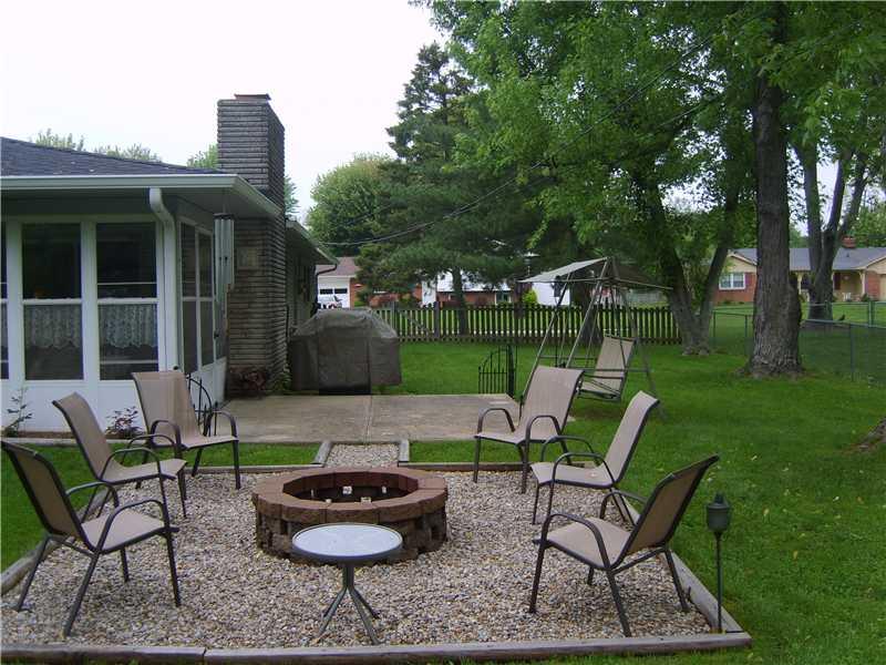 765 Coach Road Indianapolis, IN 46227 - Photo 17 of 18 Gallery Image 17