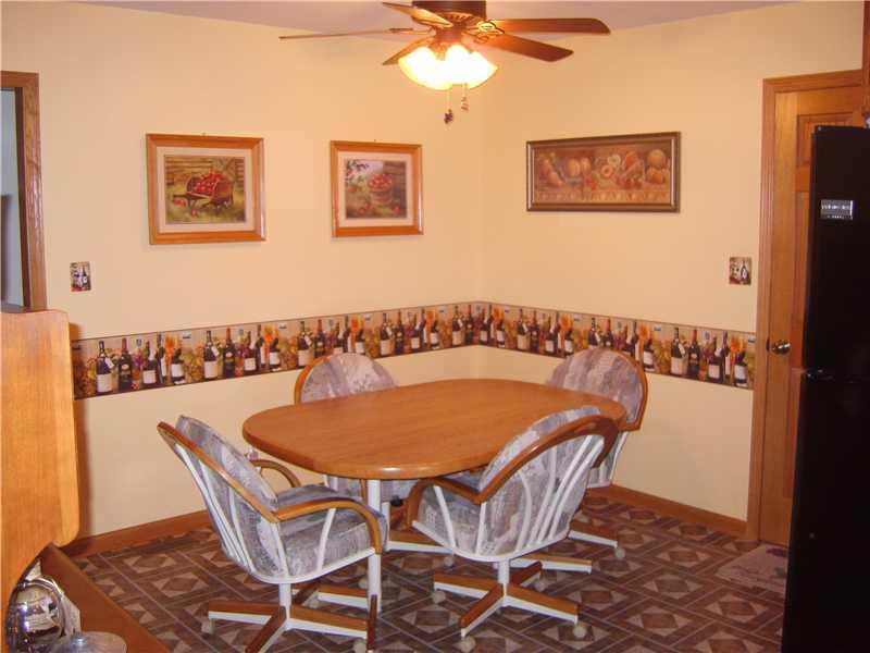 765 Coach Road Indianapolis, IN 46227 - Photo 7 of 18 Gallery Image 7
