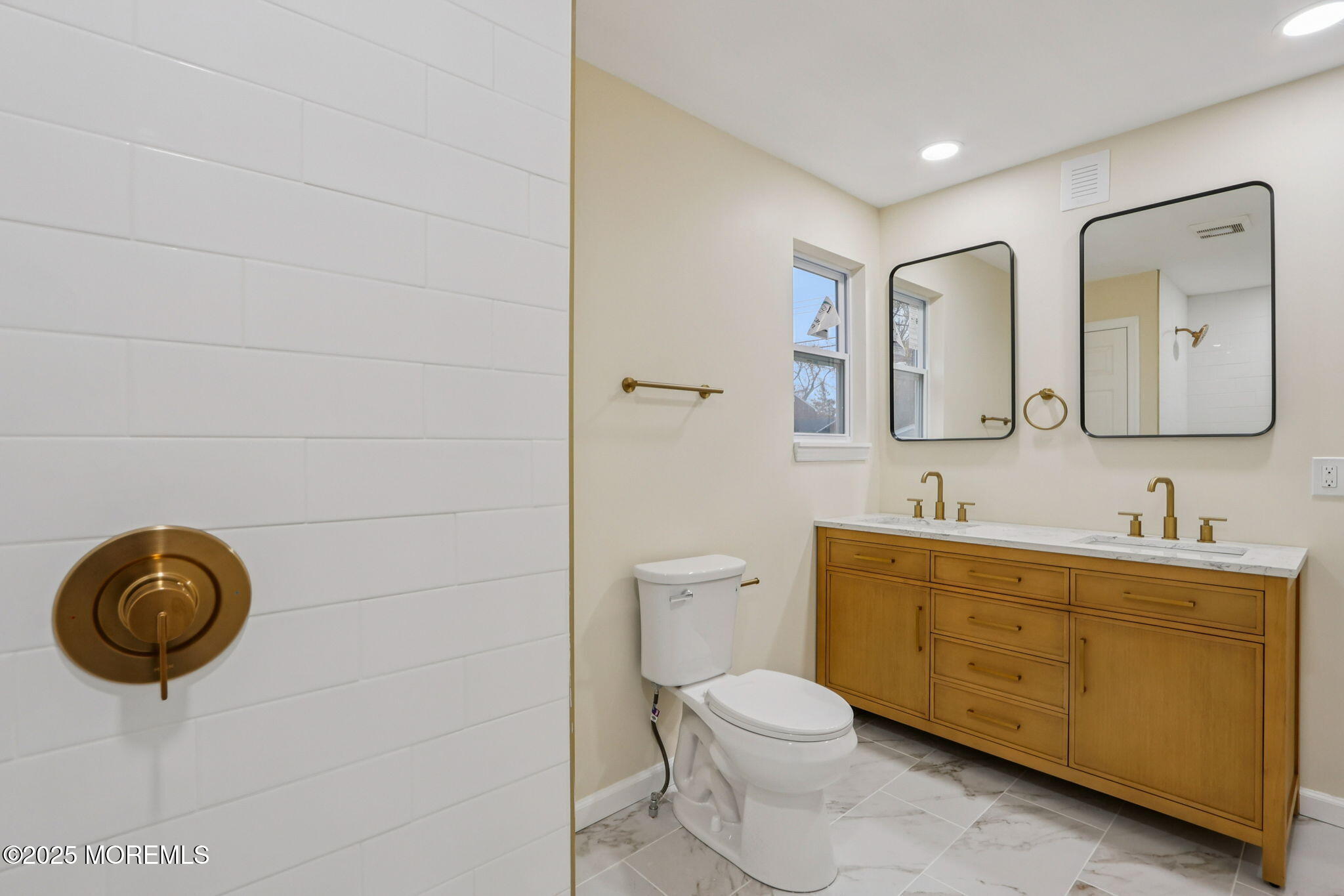 1100 Green Grove Road Neptune Township, NJ 07753 - Photo 23 of 44 27-web-or-mls-Green Grove Rd-S1111-027