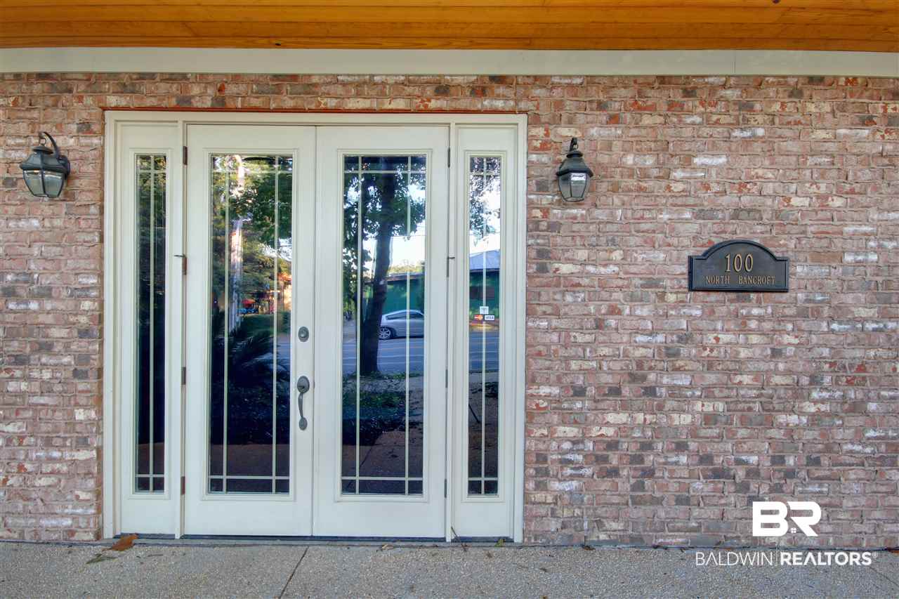 100 North Bancroft Street, Unit C1 Fairhope, AL 36532 - Photo 2 of 48