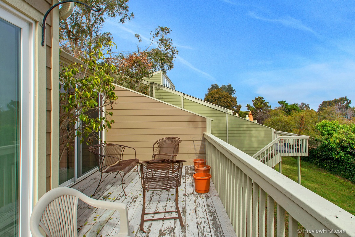 1737 Kennington Road Encinitas, CA 92024 - Photo 21 of 25 Gallery Image 21