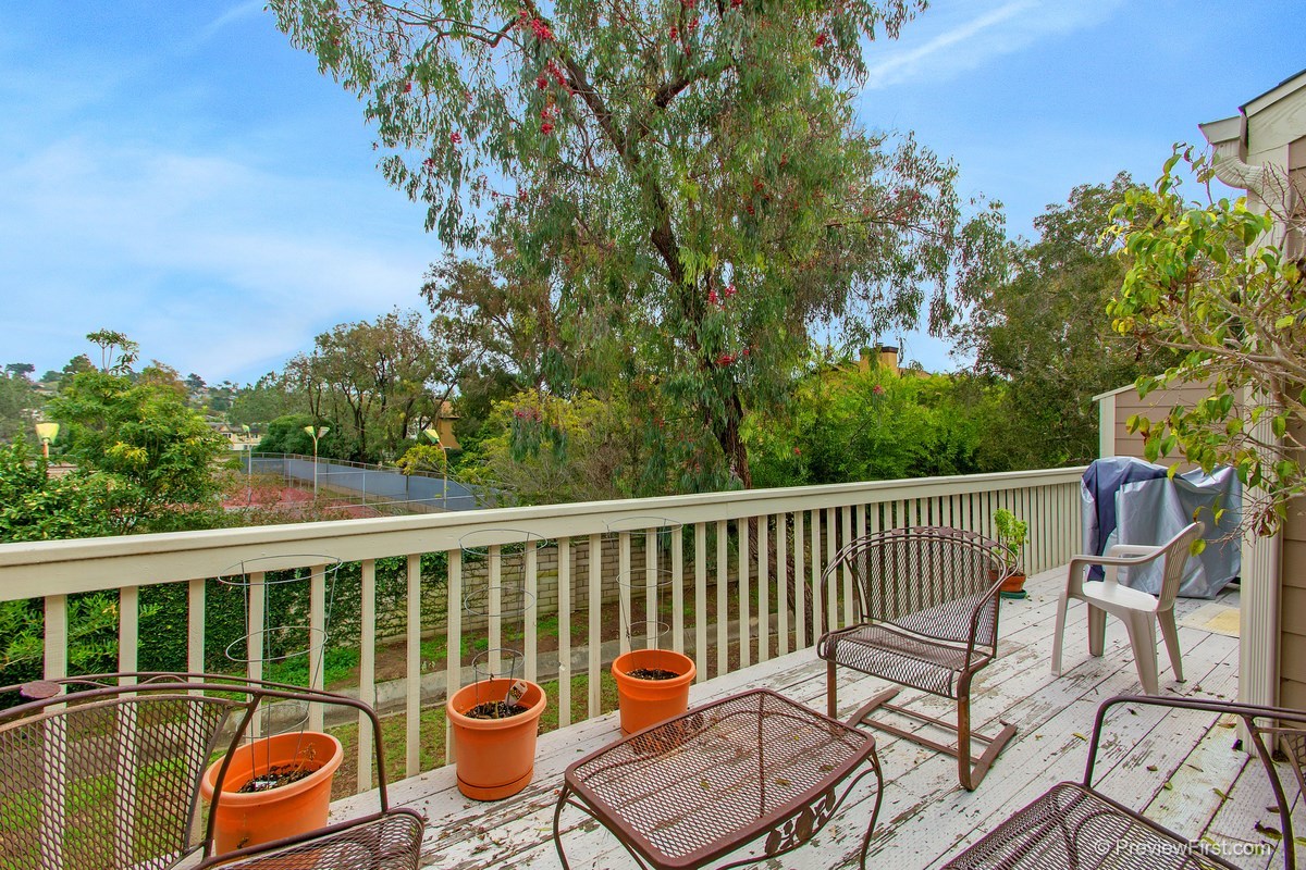 1737 Kennington Road Encinitas, CA 92024 - Photo 22 of 25 Gallery Image 22