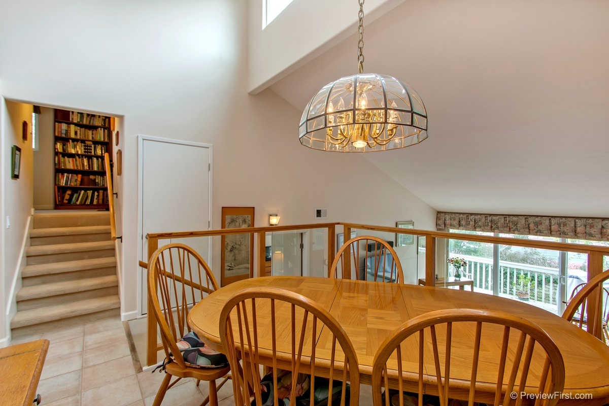 1737 Kennington Road Encinitas, CA 92024 - Photo 9 of 25 Gallery Image 9