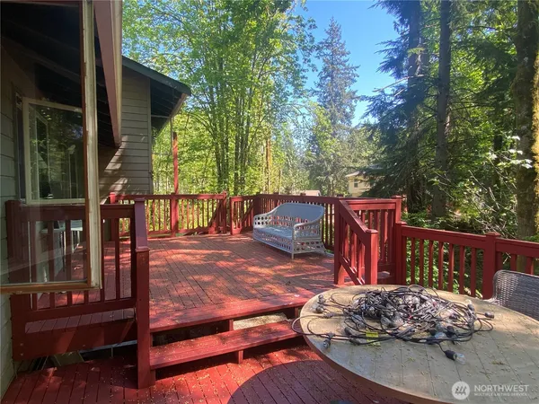 $5,600 | 24417 Southeast 17th Place, Sammamish, WA 98075