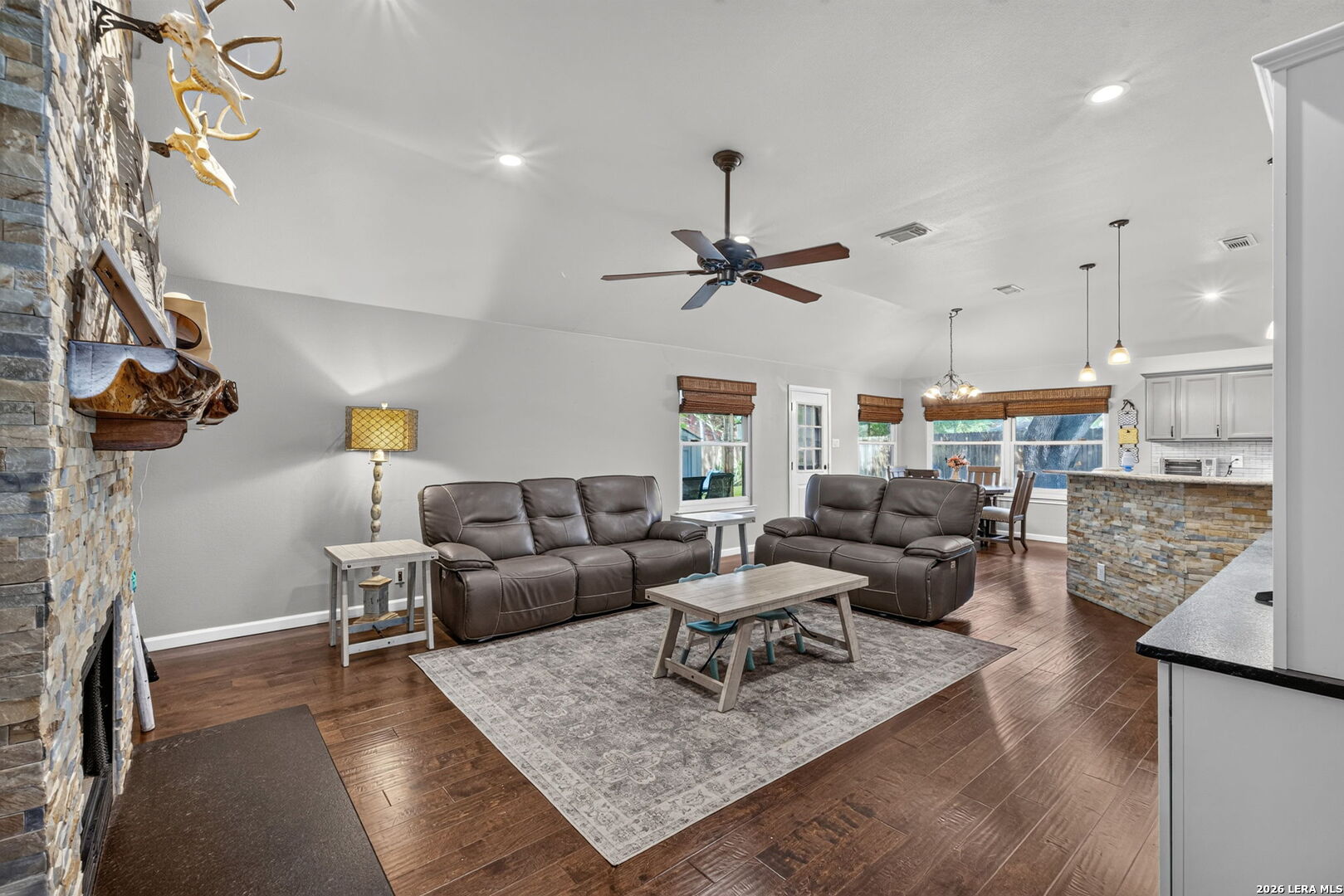 1009 Sandy Ridge Circle Schertz, TX 78154 - Photo 8 of 42