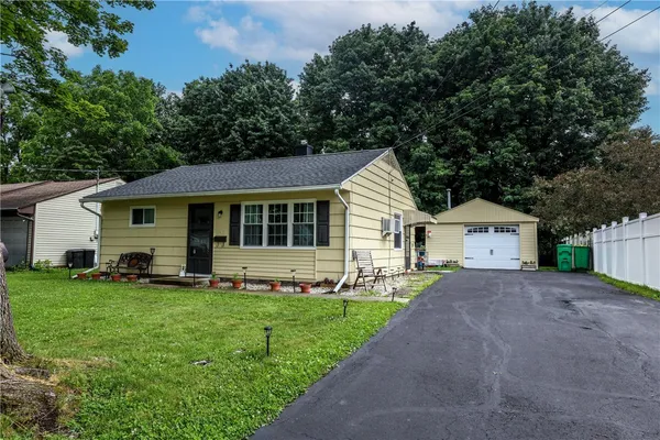 $155,000 | 116 Myers Drive, Horseheads, NY 14845