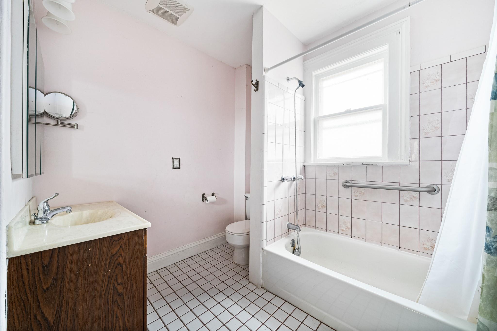 206 Greycourt Road, Unit 190 Chester, NY 10918 - Photo 41 of 49 a bathroom with a sink toilet and shower