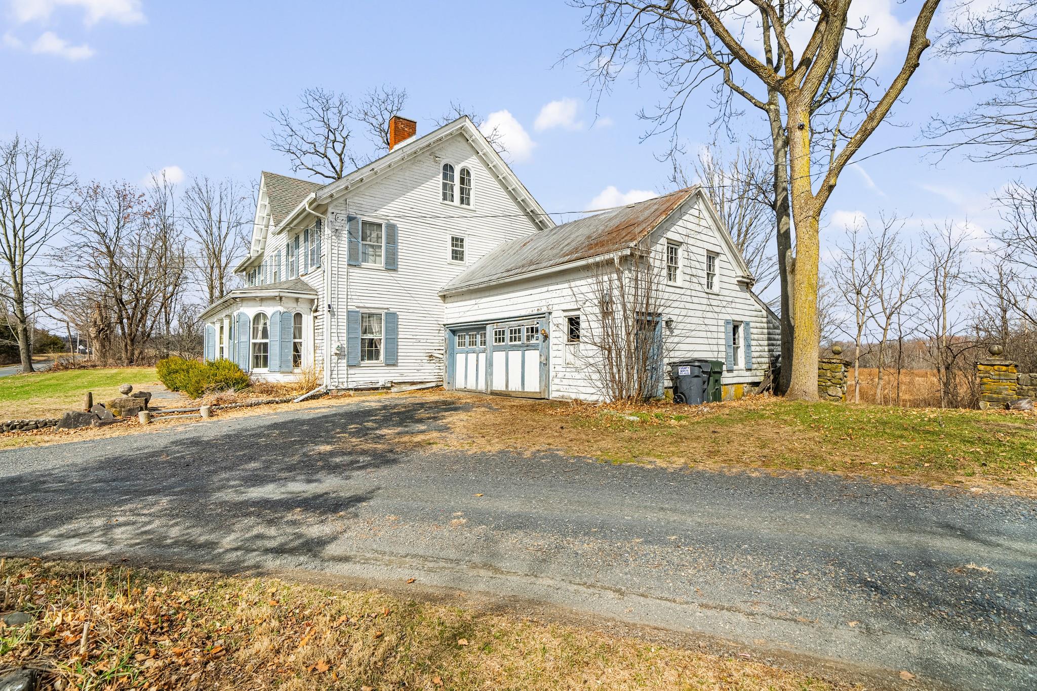 206 Greycourt Road, Unit 190 Chester, NY 10918 - Photo 49 of 49 a front view of a house with a yard