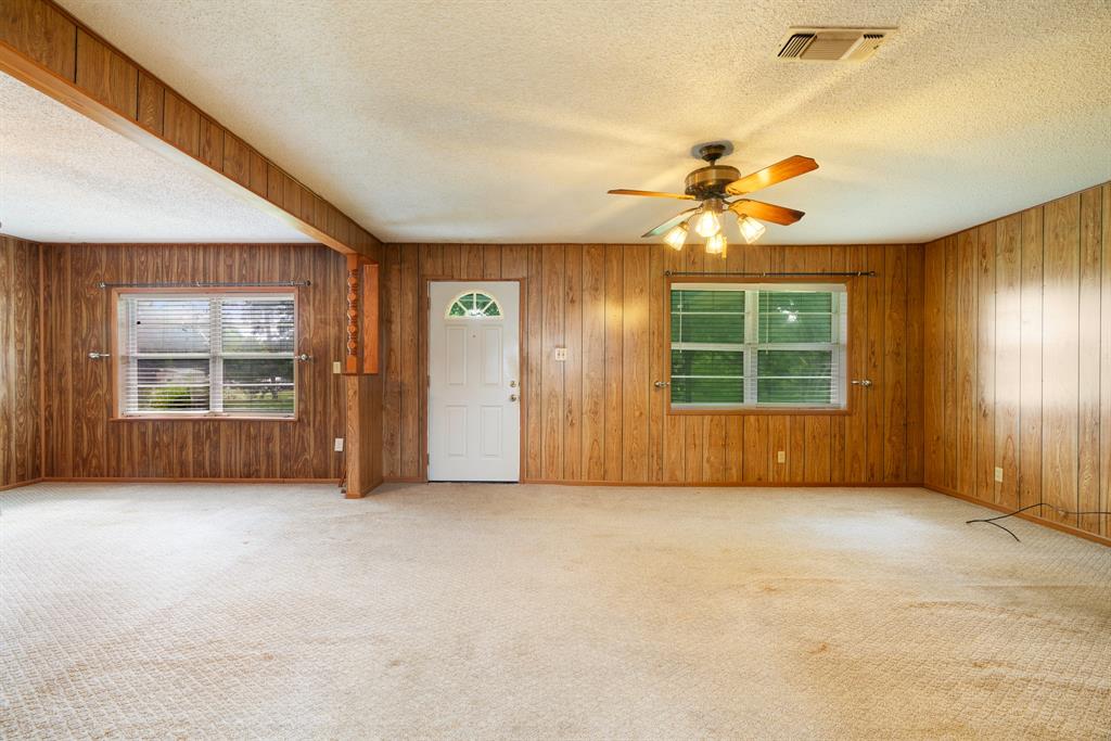 900 County Road Paris, TX 75462 - Photo 7 of 29