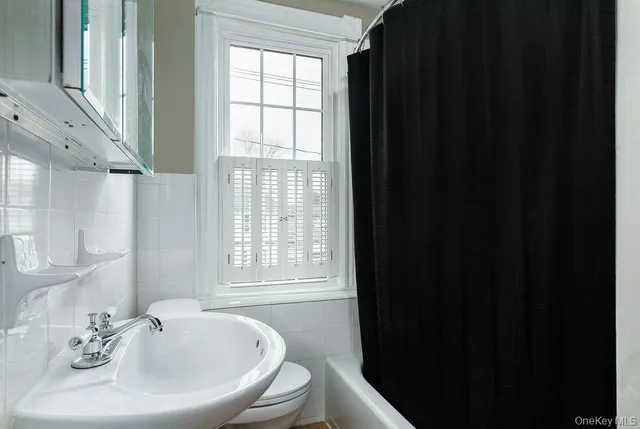 $375,000 | 213 Elmendorf Street, Kingston, NY 12401