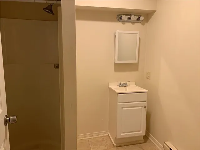 $950 | 2-12 Cliff Street, Unit D, Oneonta, NY 13820