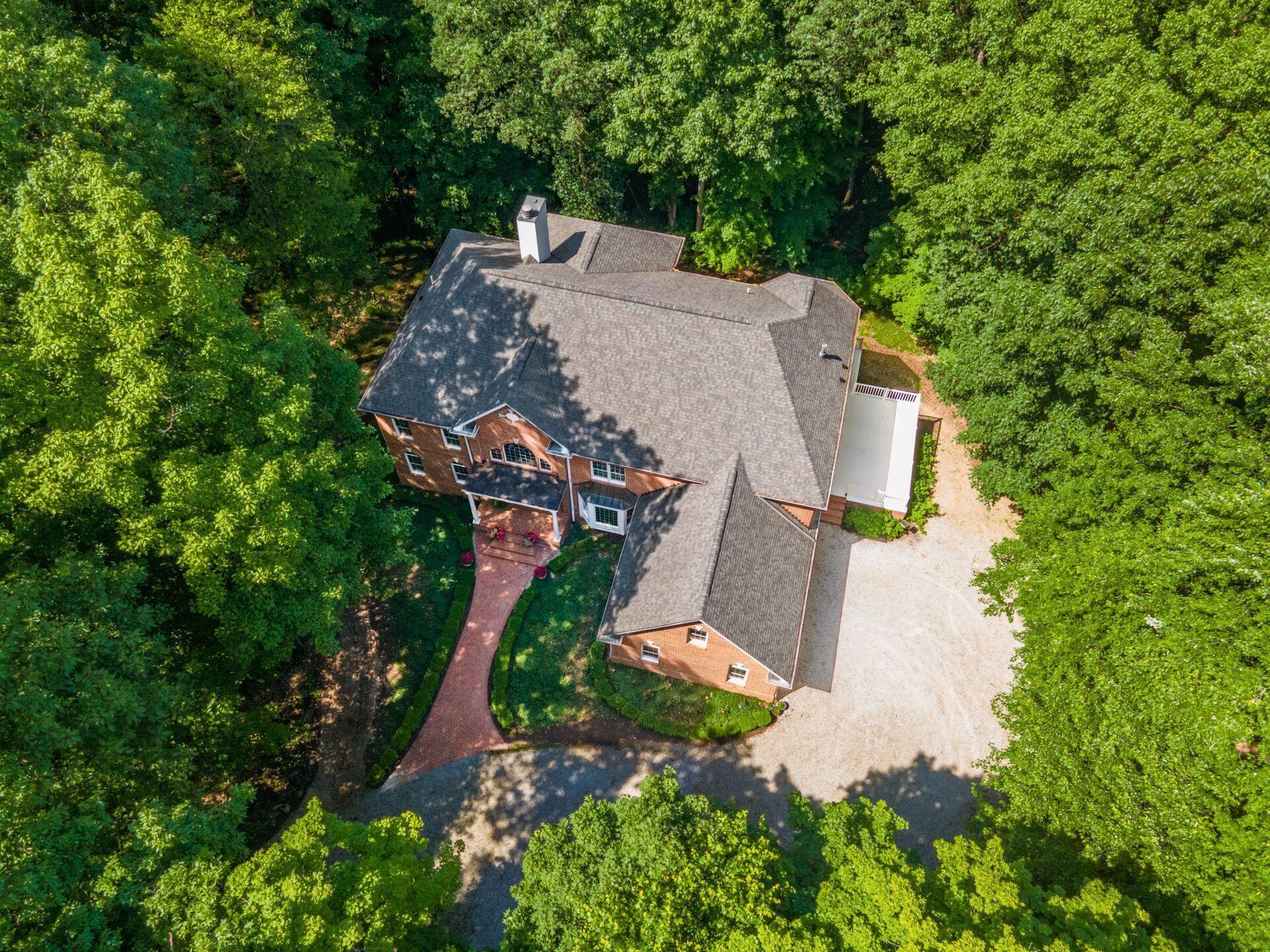 7307 Red Bank Road Westerville, OH 43082 - Photo 5 of 88 .