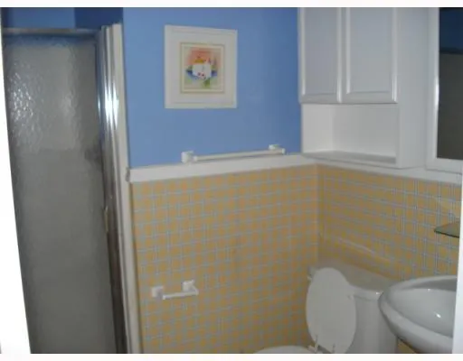 a bathroom with a toilet