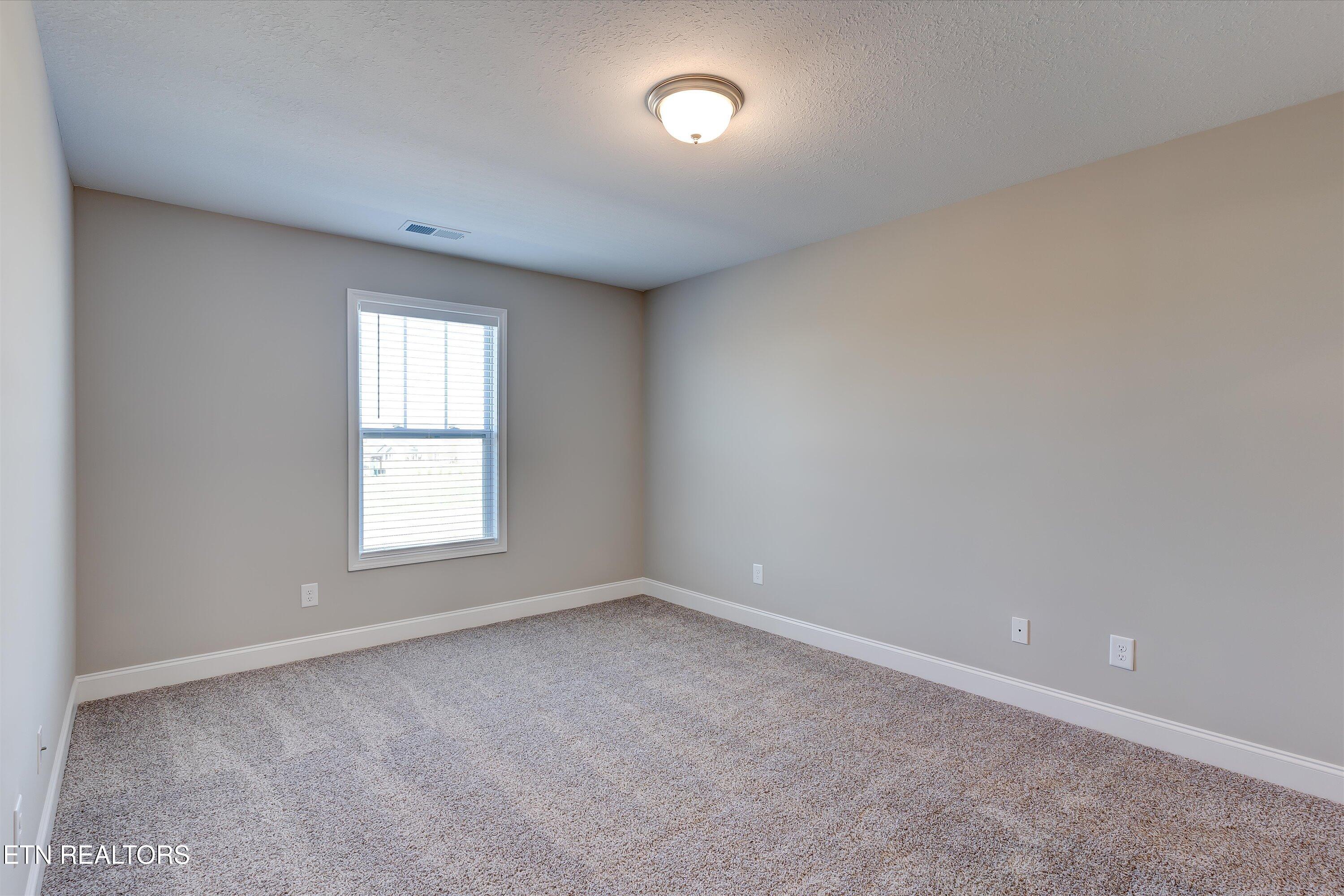 322 Broadberry Avenue Oak Ridge, TN 37830 - Photo 20 of 30 20-322 Broadberry Ave-20