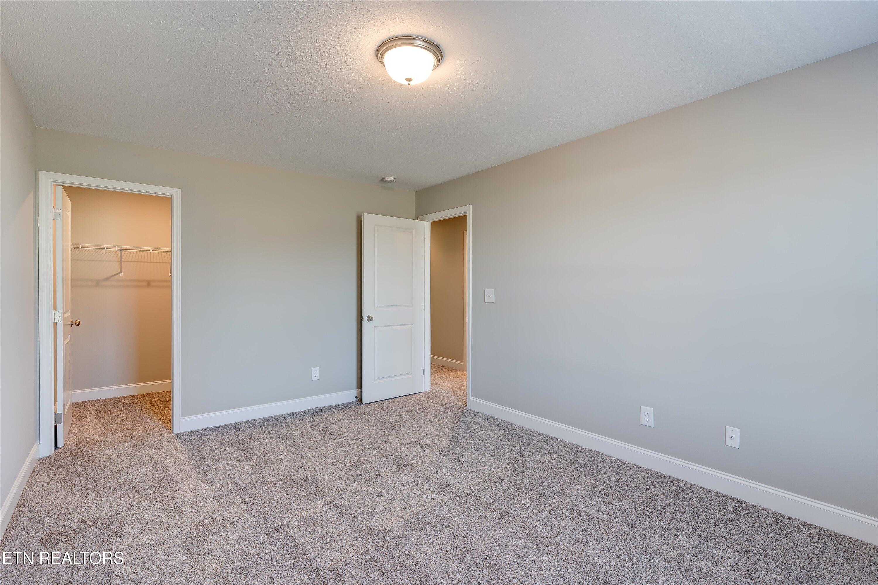 322 Broadberry Avenue Oak Ridge, TN 37830 - Photo 21 of 30 21-322 Broadberry Ave-21