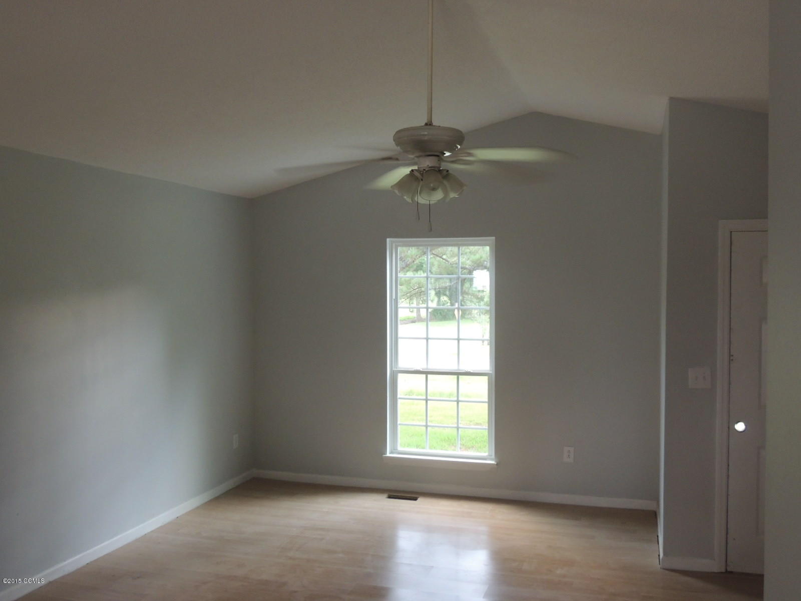 276 Merrimon Road Beaufort, NC 28516 - Photo 2 of 14 DSCN0076