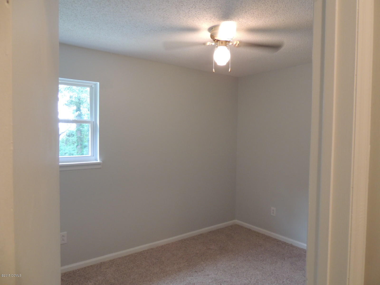 276 Merrimon Road Beaufort, NC 28516 - Photo 3 of 14 DSCN0078