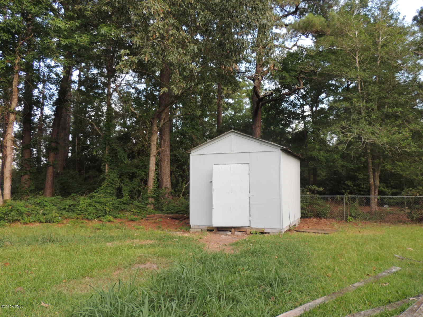 276 Merrimon Road Beaufort, NC 28516 - Photo 7 of 14 STORAGE