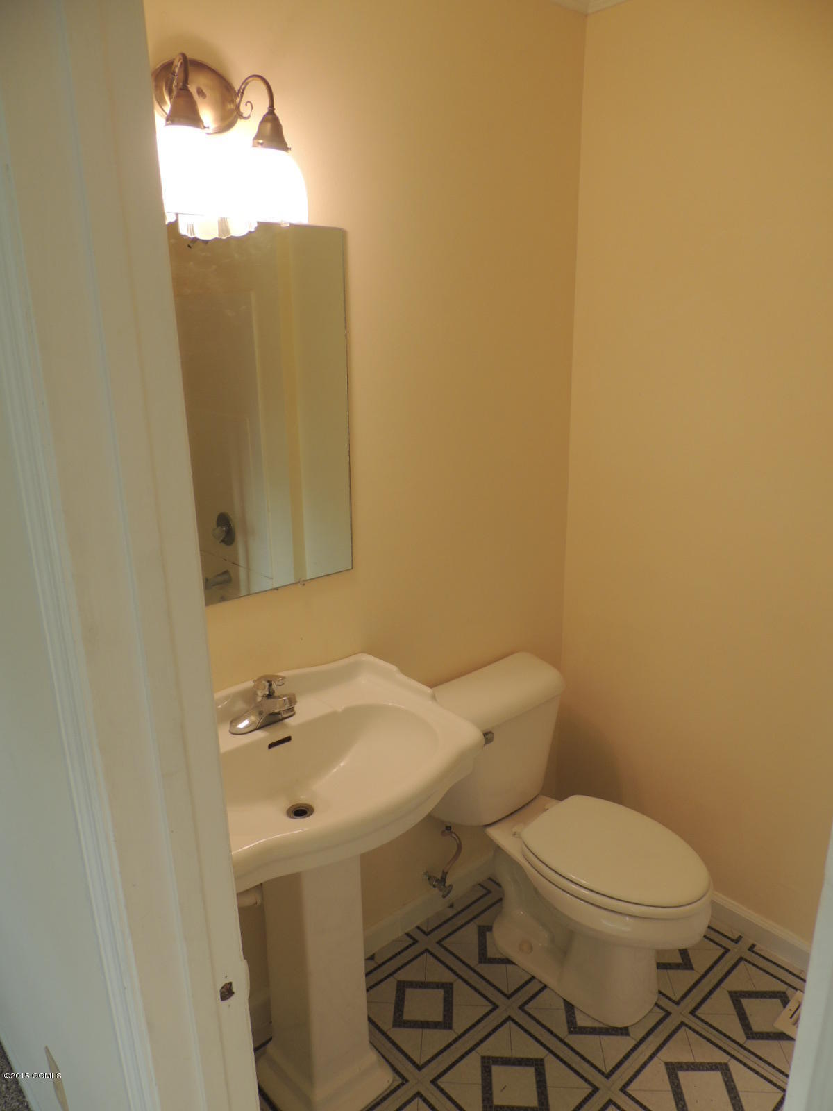 276 Merrimon Road Beaufort, NC 28516 - Photo 8 of 14 DSCN0087
