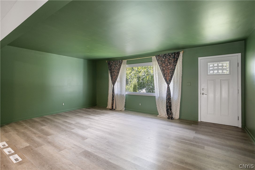 8583 Green Lakes Road Chittenango, NY 13037 - Photo 7 of 30
