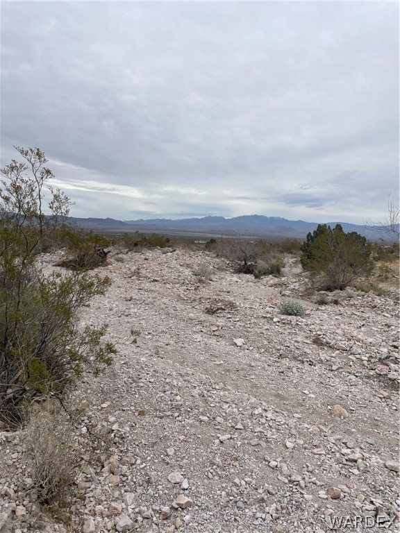 3096 South McCraken Road Golden Valley, AZ 86413 - Photo 7 of 8 a view of ocean view with beach