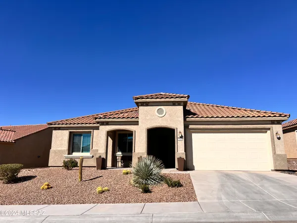 $2,400 | 7010 West Cliff Spring Trail, Marana, AZ 85658