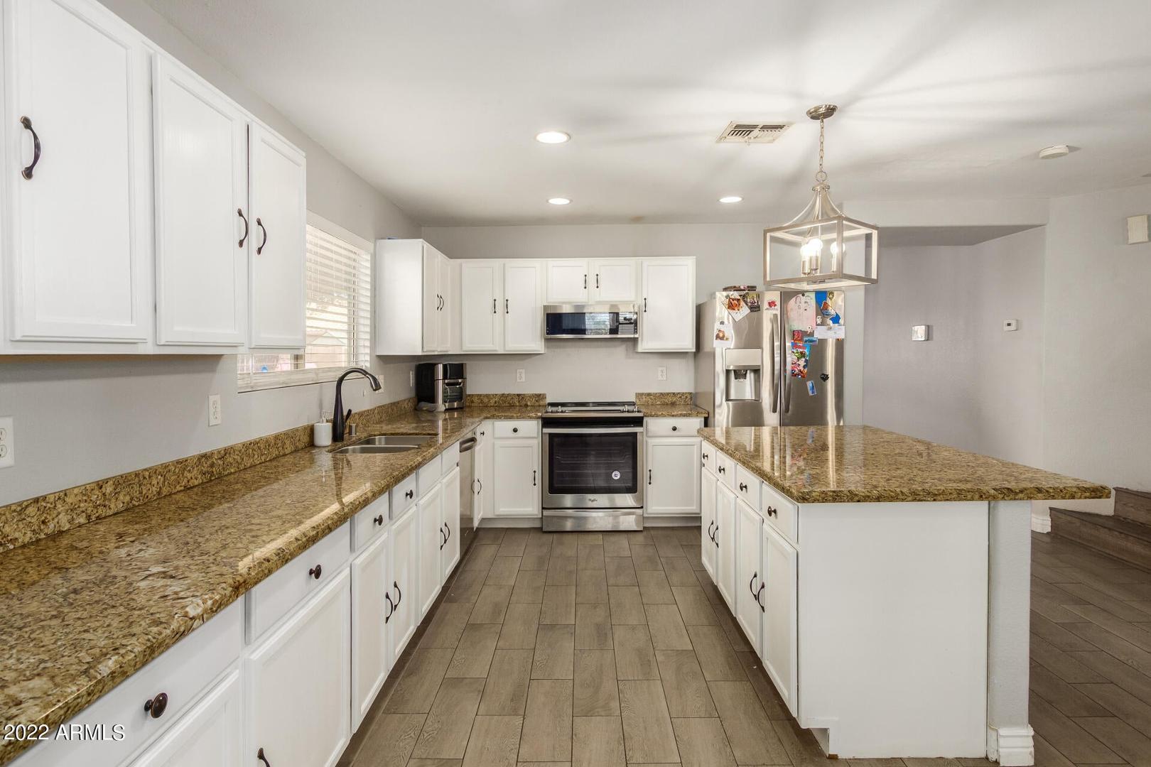 9124 West Elm Street Phoenix, AZ 85037 - Photo 8 of 38 Photo #8