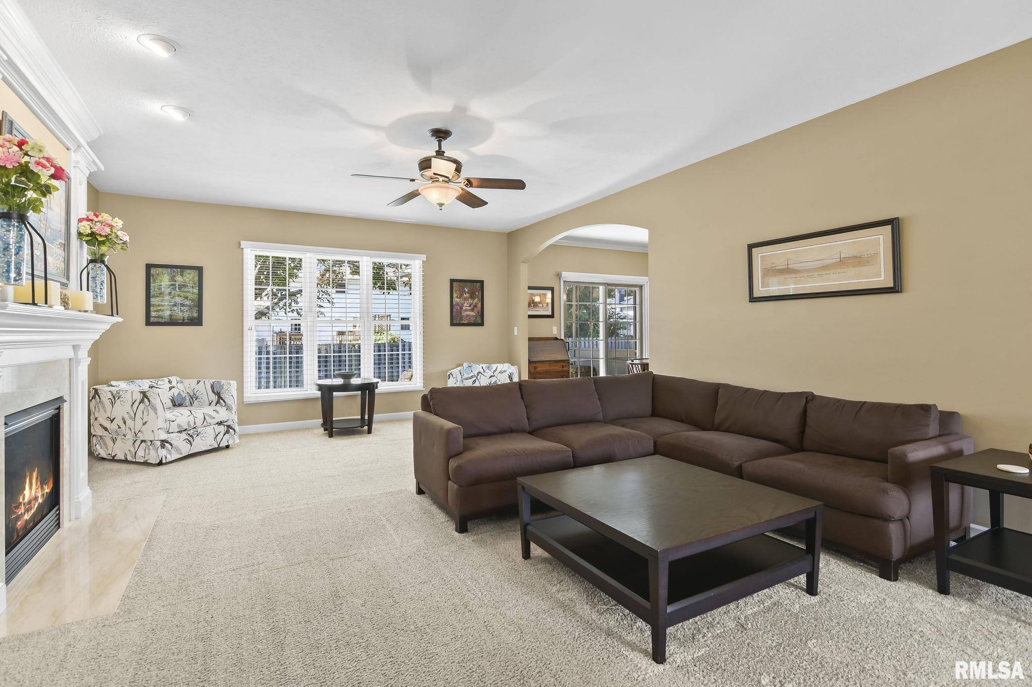1717 Interlacken Road Springfield, IL 62704 - Photo 7 of 48