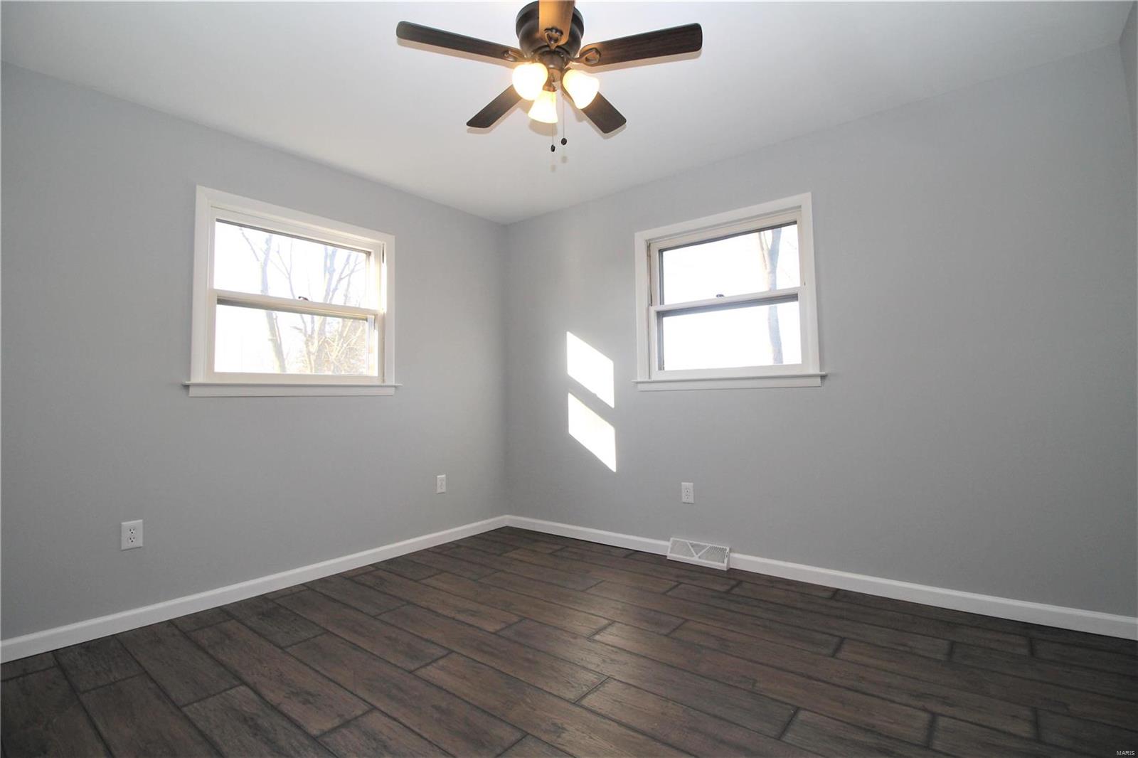 7014 Prairietown Road Edwardsville, IL 62025 - Photo 12 of 29
