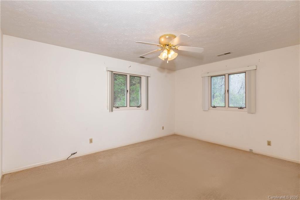 13 Brooks Road Brevard, NC 28712 - Photo 19 of 44 Gallery Image 19